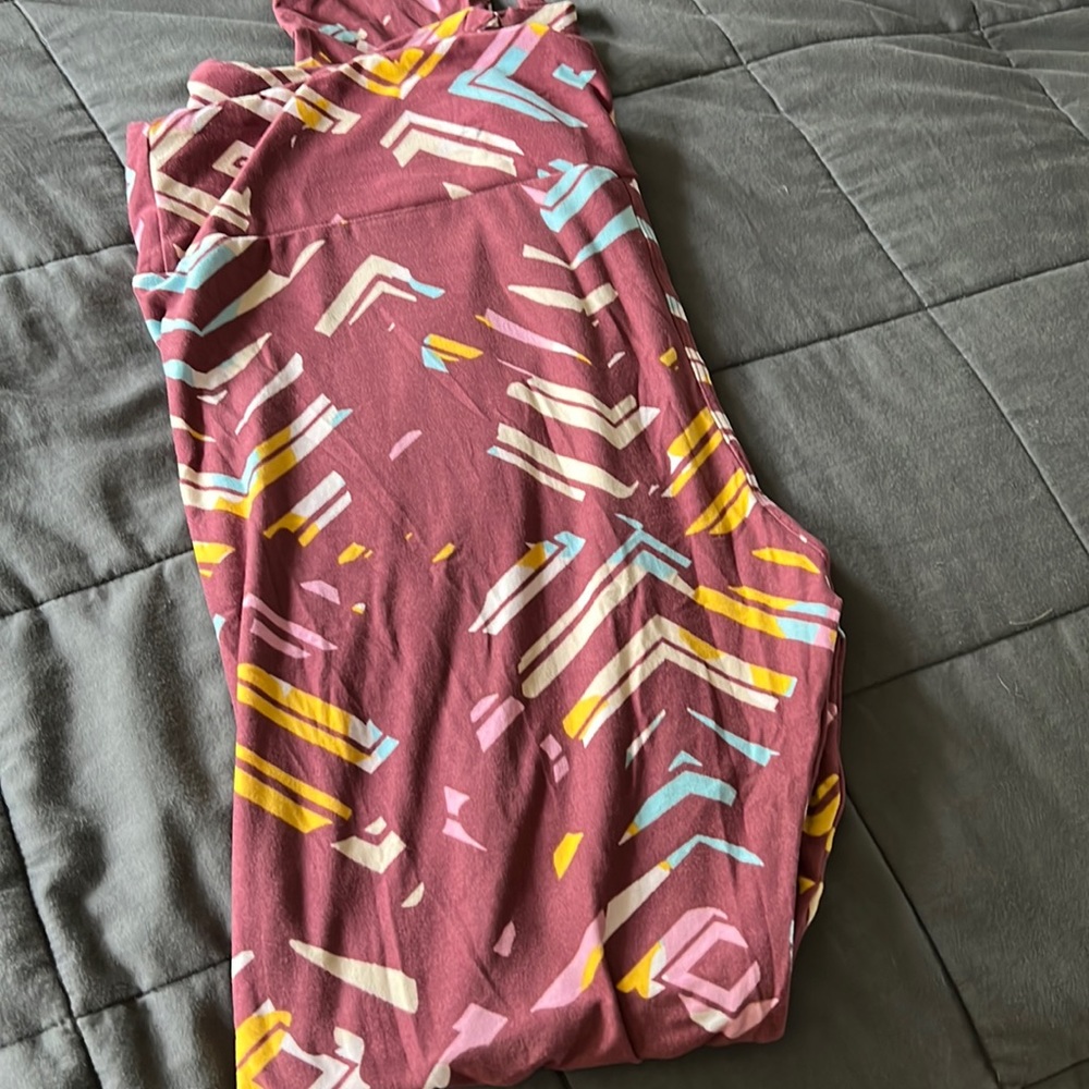LulaRoe TC leggings